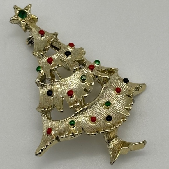 Vintage Gerry's Christmas Tree Pin, Gold Metal Green Red Decorations, Book Piece - Picture 3 of 15